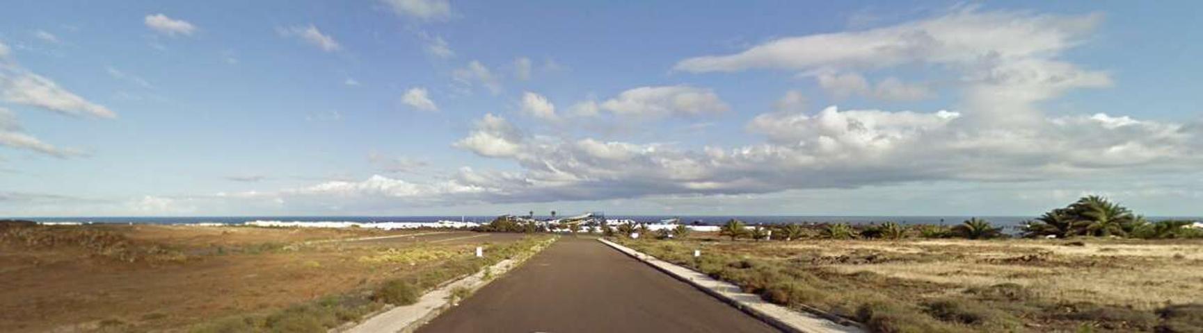 Terreno urbanizable en Costa Teguise photo 0