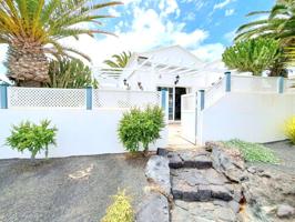 Bungalow en Charco Del Palo photo 0