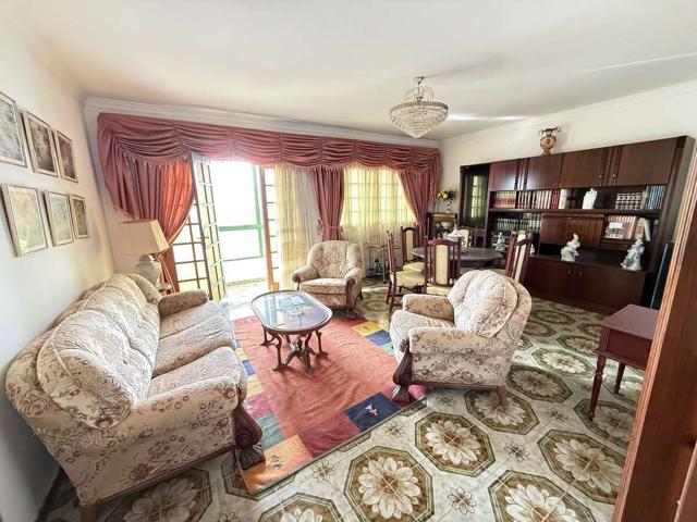 Casa elegante con estudio independiente cerca del open mall photo 0
