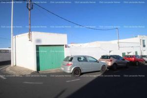 SE VENDE CASA EN EL PUEBLO DE SAN BARTOLOME LANZAROTE photo 0