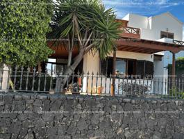 SE VENDE CASA INDEPENDIENTE EN TAHICHE BAJO ISLA DE LANZAROTE photo 0
