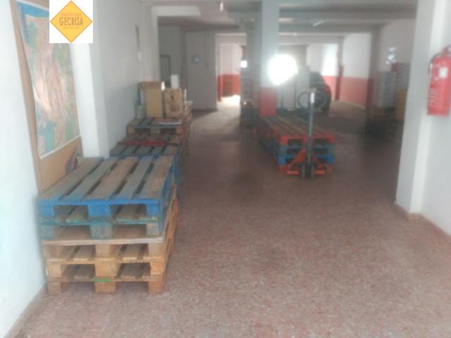 LOCAL COMERCIAL EN ZONA AYUNTAMIENTO photo 0