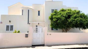 Vivienda unifamiliar en Tahiche photo 0