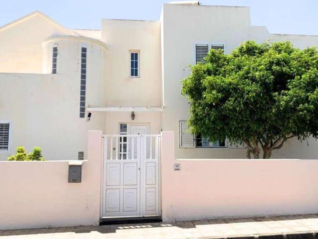 Vivienda unifamiliar en Tahiche photo 0
