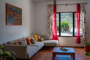 Casa de una sola planta en el entorno rural de Maguez photo 0