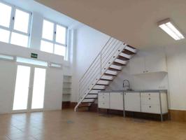 Local comercial con prestaciones de vivienda - Arrecife photo 0