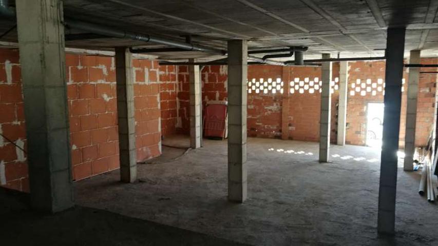 Venta Local comercial - Alcampo, Almería photo 0