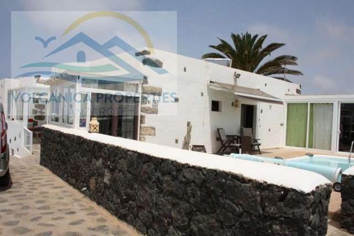 (Ref.401850 - AO) Casa de Campo y Apartamento con 2 Piscinas en Tinajo photo 0