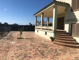 Villa VENTA en Almazora, zona playa, 200 m. de superficie, 700 m.parcela, 4 hab. photo 0
