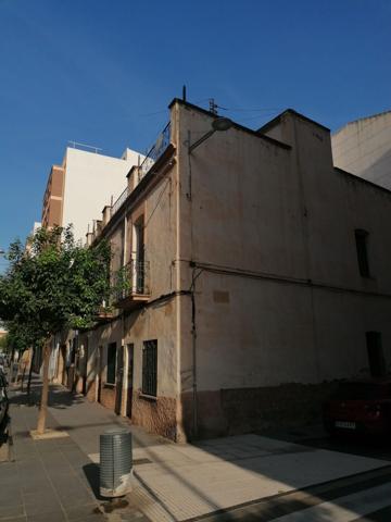 Casa VENTA en Castellón zona RONDA DE LA MAGDALENA, 120 m para Reformar photo 0