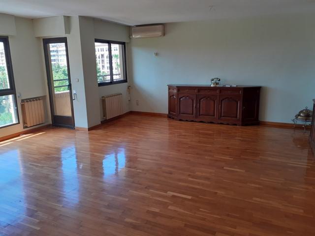 Piso VENTA en Castellón zona PERI 18, 195 m. de superficie, 42 m2 de comedor, 4 habitaciones. photo 0