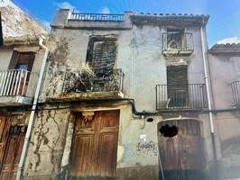 Casa VENTA en Borriol, zona Centro-Iglesia, 410 m. de superficie, 209 m. Doble fachada con patio. photo 0