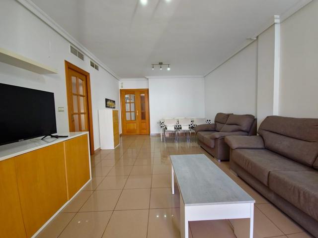 Apartamento de 2 dormitorios en alquiler, Lomas de Cabo Roig photo 0