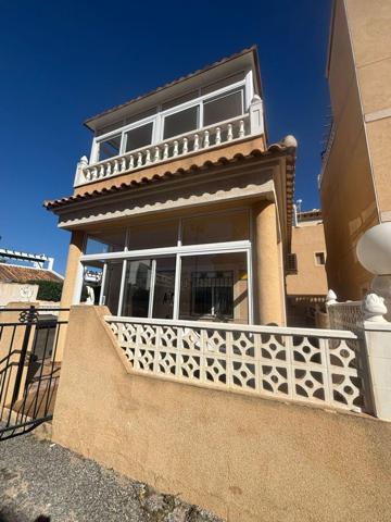 Tu rincón luminoso bajo el sol mediterráneo – Villacosta I, Orihuela Costa photo 0