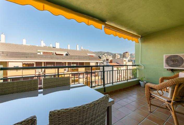 Apartamento con terraza y ubicación inmejorable en el Puerto Deportivo de Fuengirola photo 0