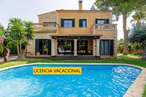 Impresionante Propiedad en Venta con Licencia Vacacional permanente para 10 plazas, en Puig de Ros. photo 0