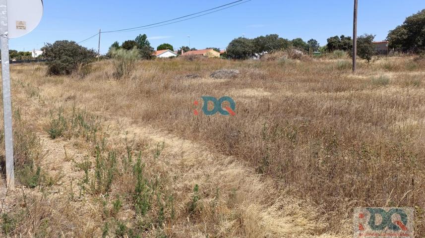 Terreno Urbanizable En venta en Carrion, Alburquerque photo 0