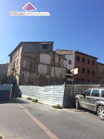 Se vende solar en centro histórica de Barbastro photo 0