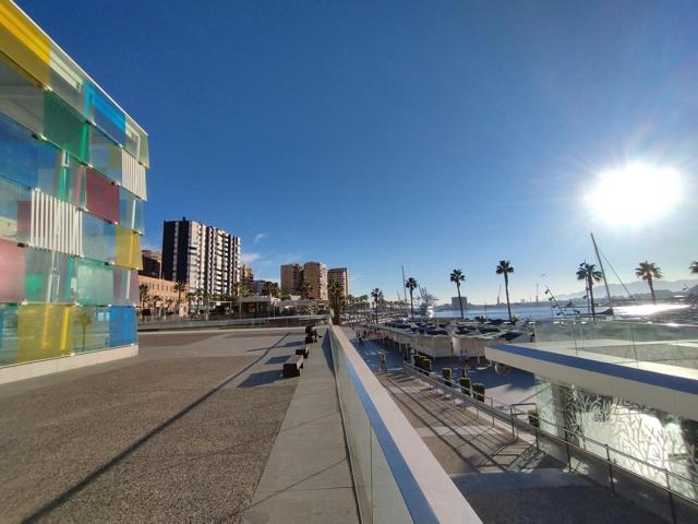 MALAGUETA, UBICACIÓN INMEJORABLE a sólo 100 m de la playa y Muelle 1 photo 0