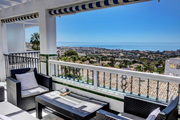 Impresionante Atico en el centro de Benalmadena Pueblo con vistas panoramicas al mar!! photo 0