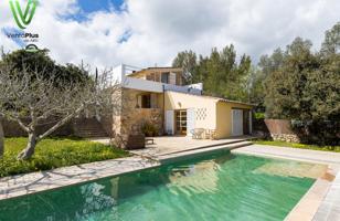 Finca Rústica con Dos Viviendas, Piscina y a un Paso de Palma photo 0