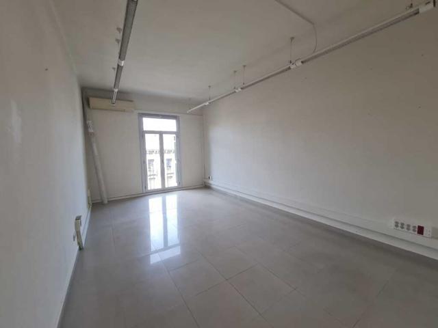 Oficina en Alquiler en Barcelona Barcelona photo 0