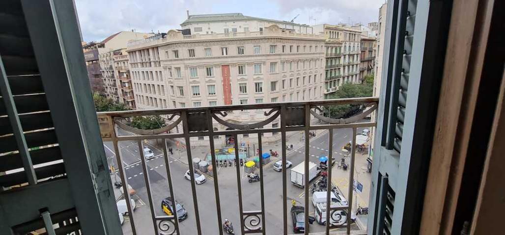 Oficina en Alquiler en Barcelona Barcelona EIXAMPLE DRETA photo 0