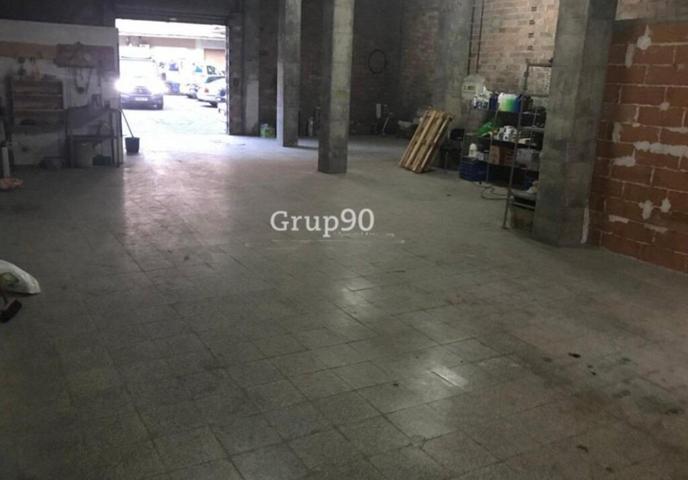SI BUSCAS UN LOCAL DONDE MONTAR TU NEGOCIO EN CAPPONT ¡YA LO HAS ENCONTRADO! photo 0