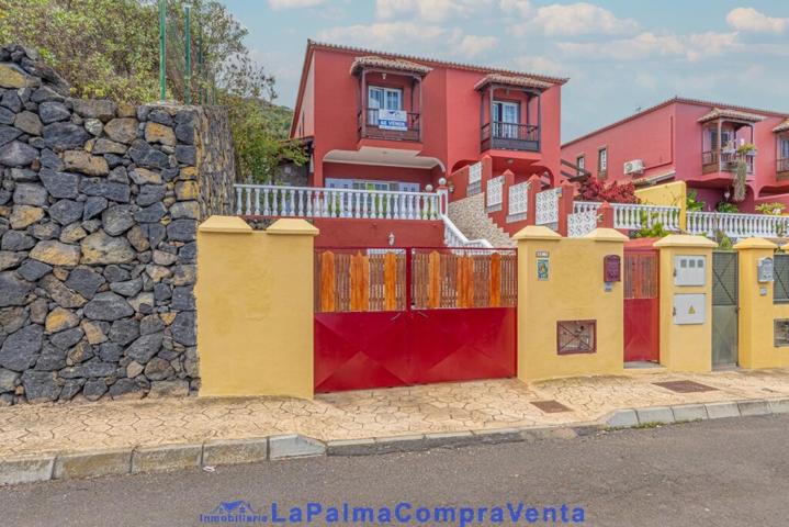 Adosada en Venta en Polvacera, La Santa Cruz de Tenerife photo 0