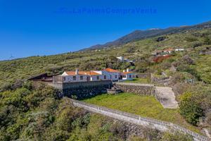 Casa-Chalet en Venta en Malpaises Santa Cruz de Tenerife photo 0