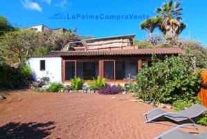 Casa-Chalet en Venta en Roque Faro Santa Cruz de Tenerife photo 0