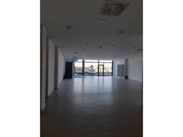Local comercial en alquiler photo 0