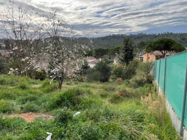 Venta de solar en Valldoreix, Sant Cugat del Vallès photo 0