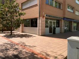 Alquiler de Local Comercial en Sant Cugat del Vallès photo 0