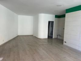 Alquiler de Local Comercial en Sant Cugat del Vallès photo 0