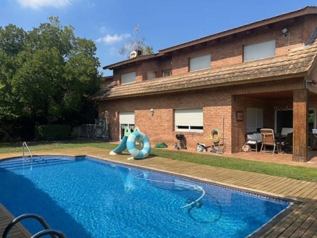 Venta de chalet en Sant Cugat del Vallès photo 0