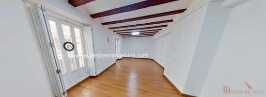 Piso En alquiler en Ciutat Vella, Valencia photo 0