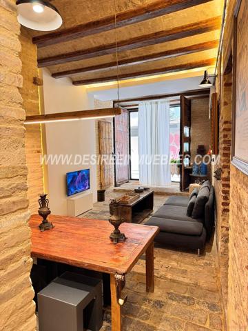 Piso En alquiler en Ciutat Vella, Valencia photo 0