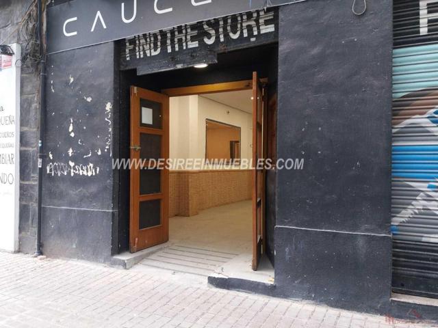 Local En venta en Quatre Carreres, Valencia photo 0