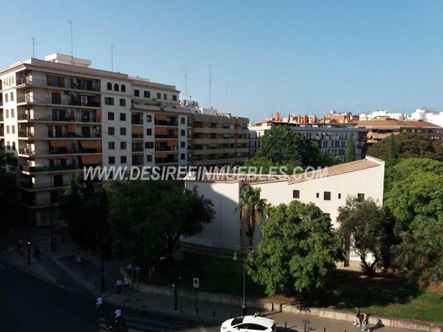 Piso En alquiler en Extramuros, Valencia photo 0