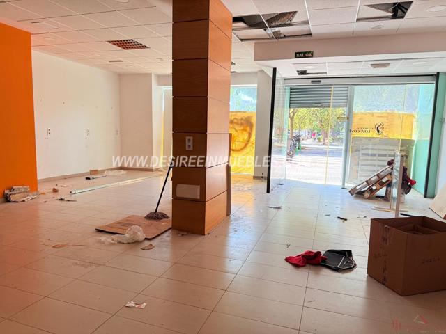 Local En alquiler en Quatre Carreres, Valencia photo 0