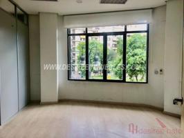 Oficina En alquiler en Ciutat Vella , Valencia photo 0