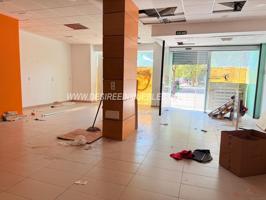 Local En venta en Quatre Carreres, Valencia photo 0