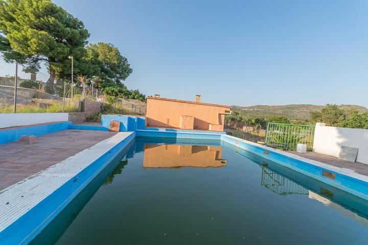 Ref 04287 Dos fincas rústicas con vivienda, piscina y terreno de naranjos en producción en entorno natural privilegiado photo 0