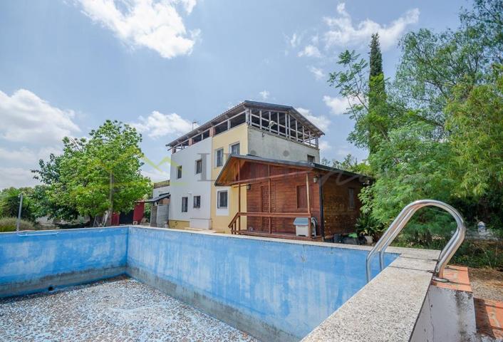 Ref. 04291- Finca rústica con vivienda y espectacular entorno en Vilamarxant. photo 0