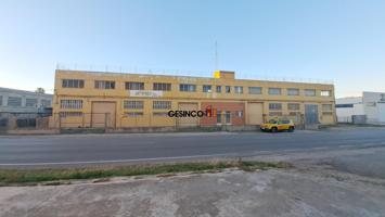 NAVE EN VENTA EN CARRETERA SIMAT photo 0