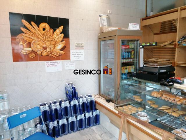 LOCAL COMERCIAL EN VENTA EN ONTINYENT - PANADERIA photo 0