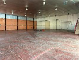 NAVE INDUSTRIAL EN ALQUILER EN AGULLENT photo 0
