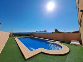 PISO EN TERCERA PLANTA CON VISTAS, TERRAZA Y PISCINA COMUNITARIA photo 0