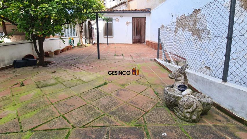 PRIMER PISO CON GRAN TERRAZA EN VENTA EN ONTINYENT photo 0